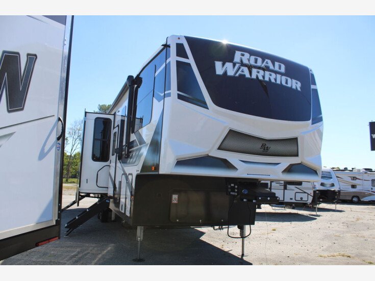 Thumbnail Photo undefined for New 2022 Heartland Road Warrior